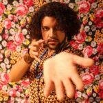 Raphael Pippa fala sobre racismo e violência no Brasil em seu novo single, “Nosso Catendê” 3 2 - Raphael Pippa - Crédito Nathália Pires
