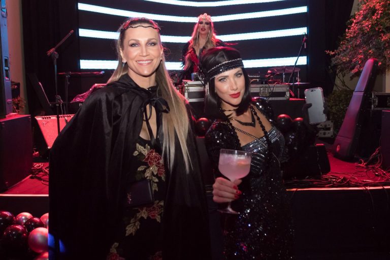 Apresentadora Anne Lottermann e Erica Reis, Âncora do RedeTv News