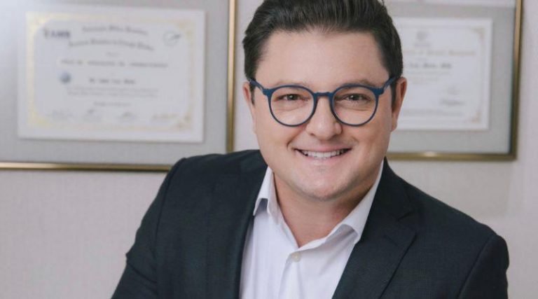 Dr. André Miolo (4) (Copy)