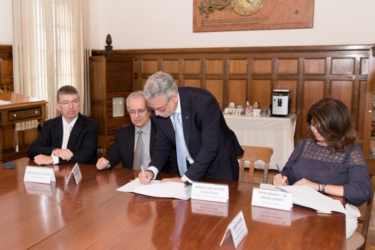 2023_02_06_ESALQ_DIRE_GW_Assinatura_Convenio_com_Universidade_Wageningen_0031