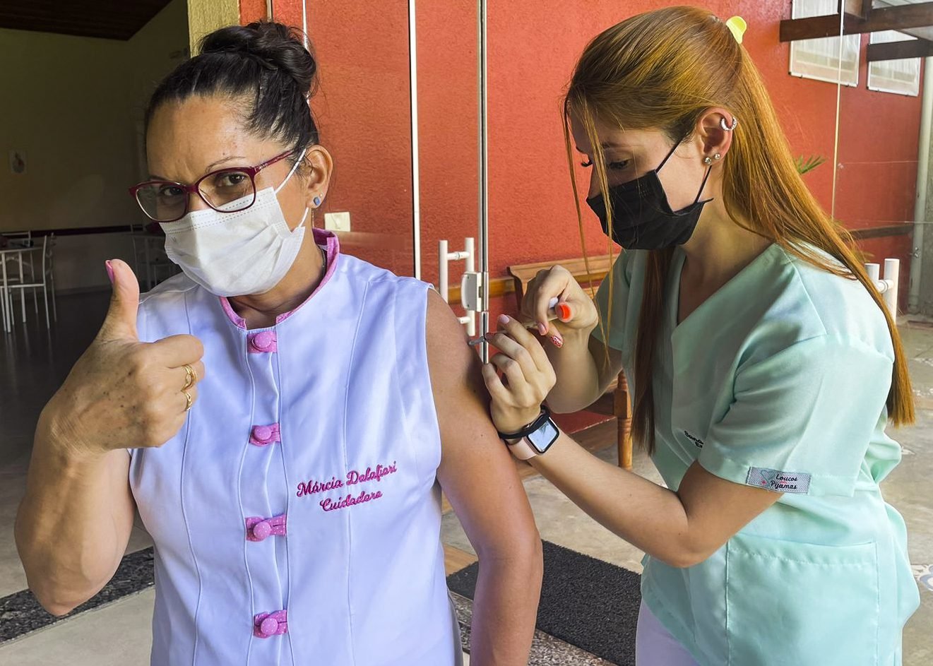 Vacinação Bivalente Idosos 01 - imprensa