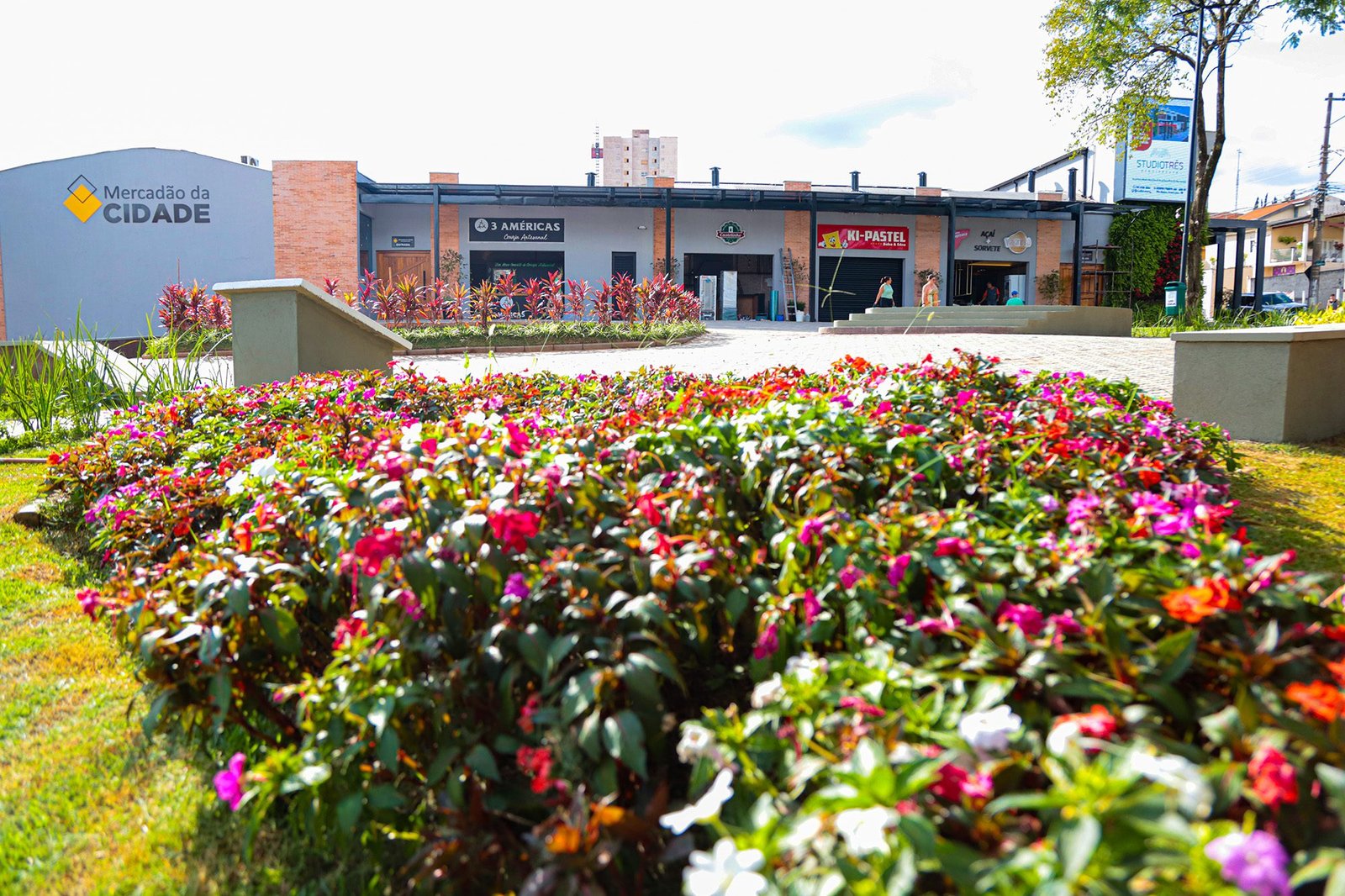 mercadao e praça 10 imprensa