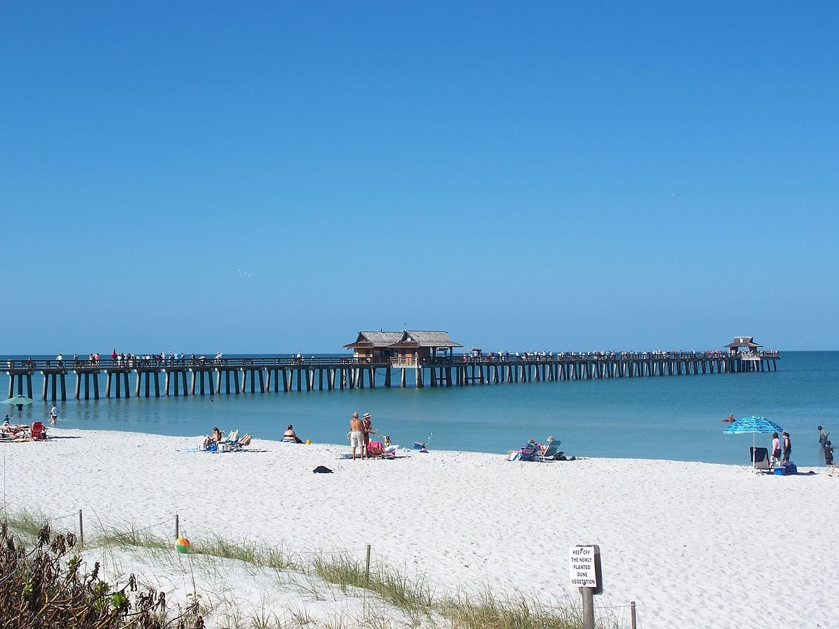 1200px-Naples-FL-Pier06---wikimedia-commons
