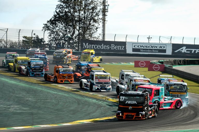 421457_1055977_52304519769_f9c21e86a5_o