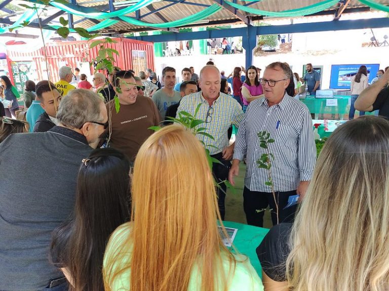 52126409328_a65b89a9e2_c