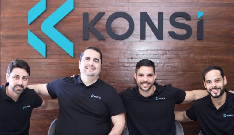 13c1a876-e82e-4c3b-9cb9-36ed6fa49f02