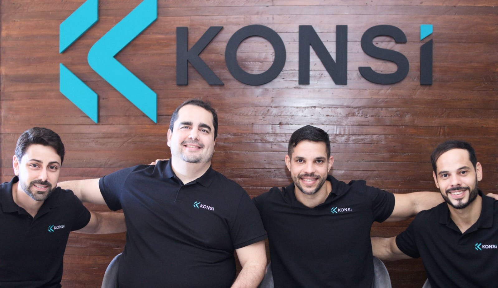 13c1a876-e82e-4c3b-9cb9-36ed6fa49f02