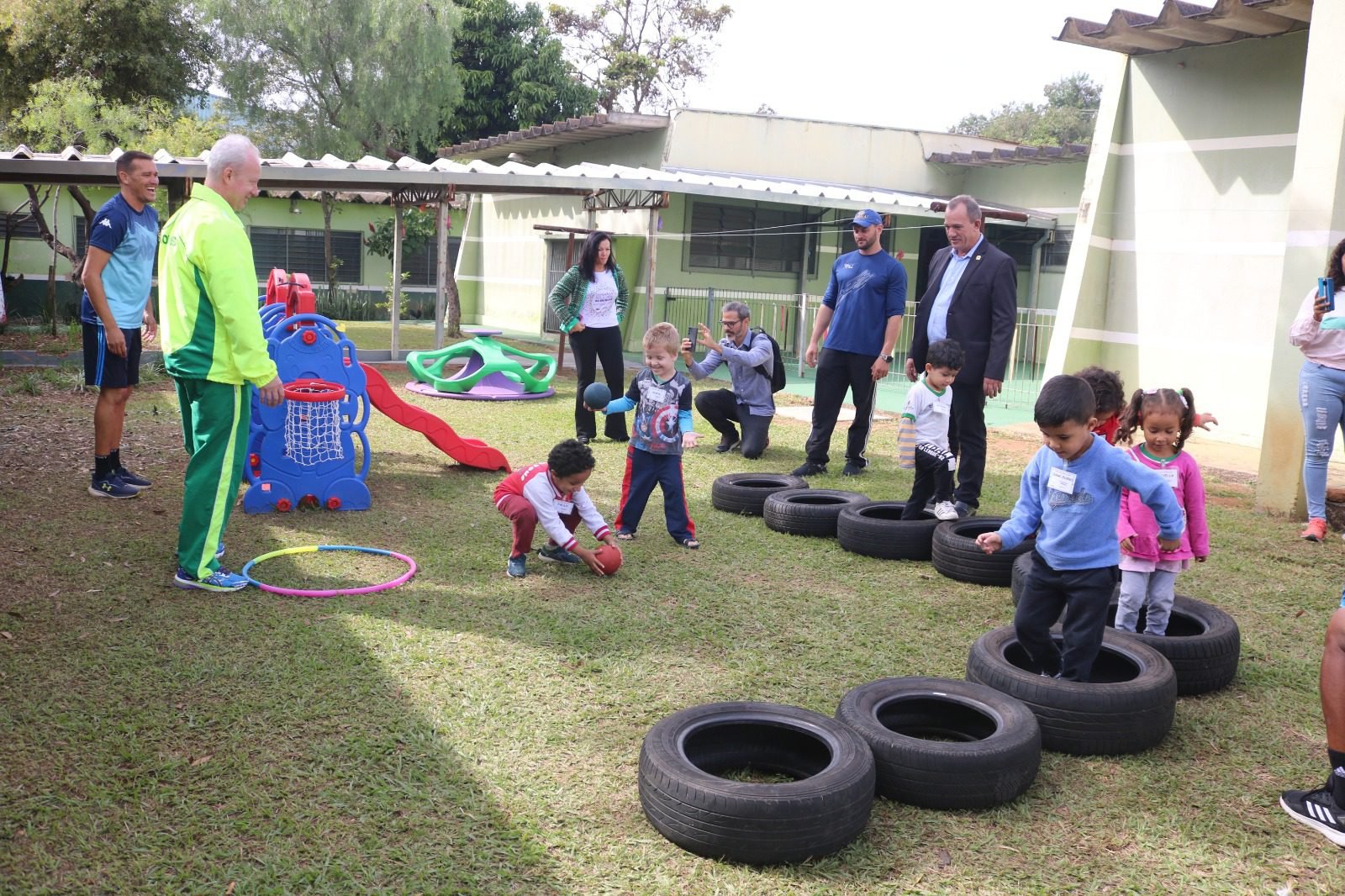 Prefeito Leitinho prestigia abertura dos Jogos Escolares e Semana do Brincar 2023 de Nova Odessa 1 Abertura dos Jogos Escolares Educação Esporte PMNO x Semana do Brincar 2023-05-22 (1)