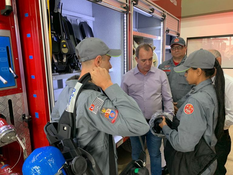 Apresentação novas viaturas Bombeiros NO - Autobomba e Resgate 2023-05-30 (51)