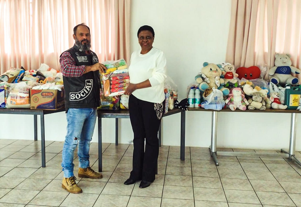 “Insanos Moto Clube” realiza doação ao Fundo Social de Santa Bárbara 1 Doação Insanos Moto Clube 01 - imprensa