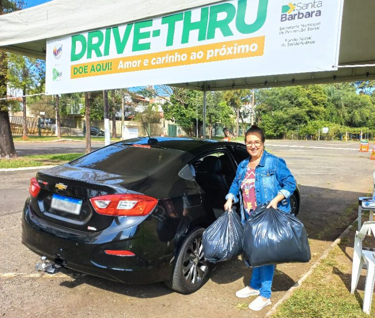 Drive Thru Campanha Agasalho 01 - imprensa