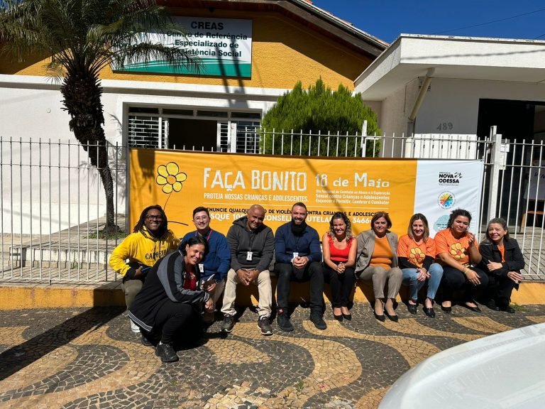 Equipe do CREAS PMNO Maio Laranja 2023-05-18 (7)