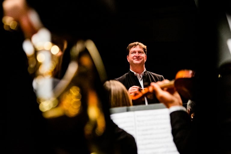 Knut Andreas fará regência dos concertos - foto Nanah D´Luize