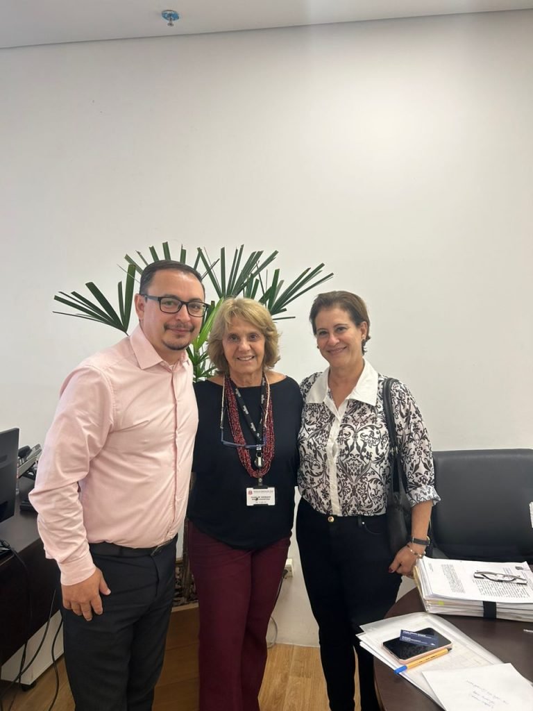 Vilson + Miriam x subsecretária Convênios Governo SP dra Ivani Vicentini 2023-05-09 (3)