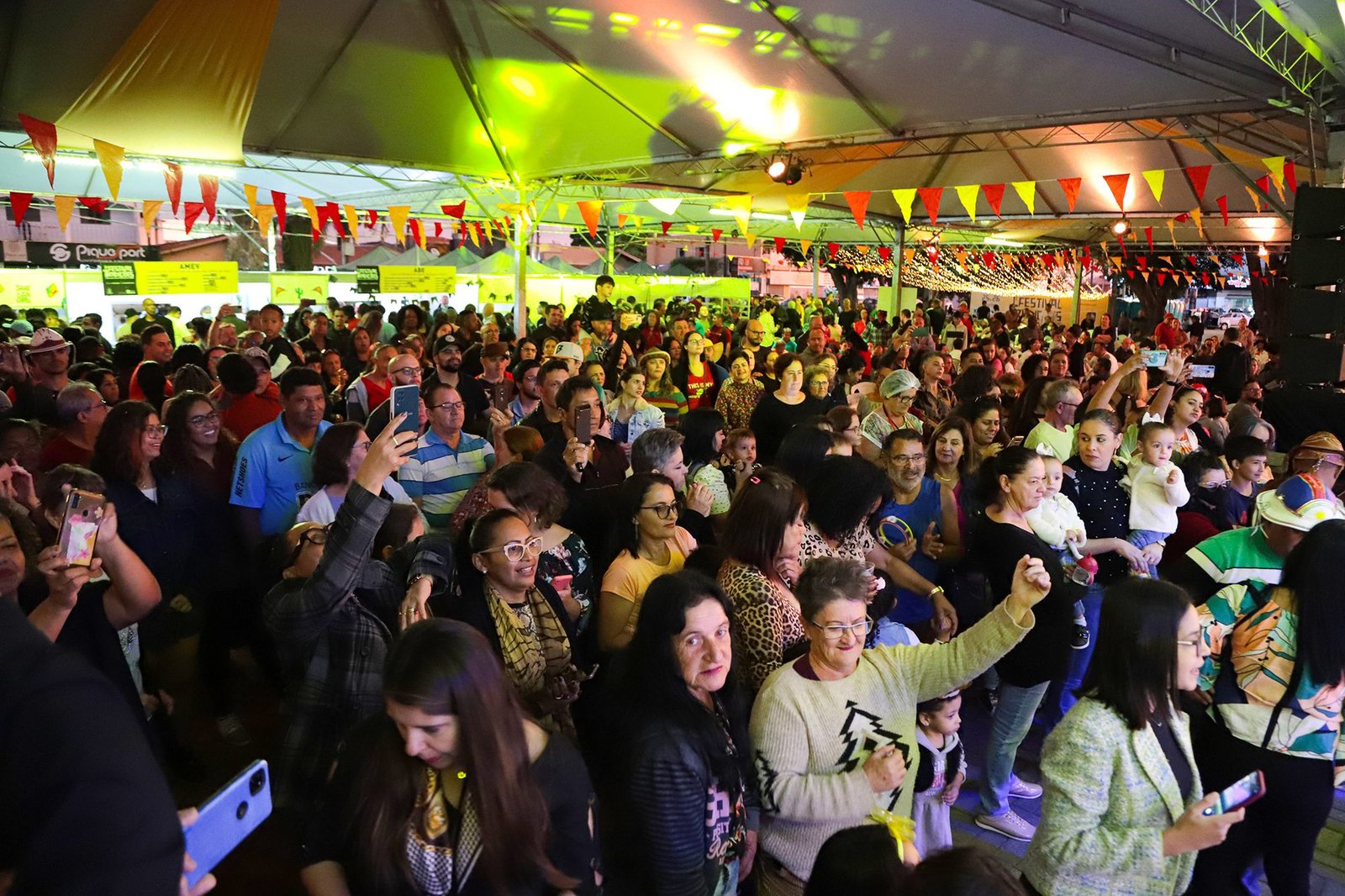 1º festival tradiçoes 06 imprensa