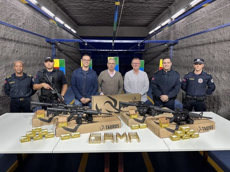 52988940213_07e5d6e3ee_c