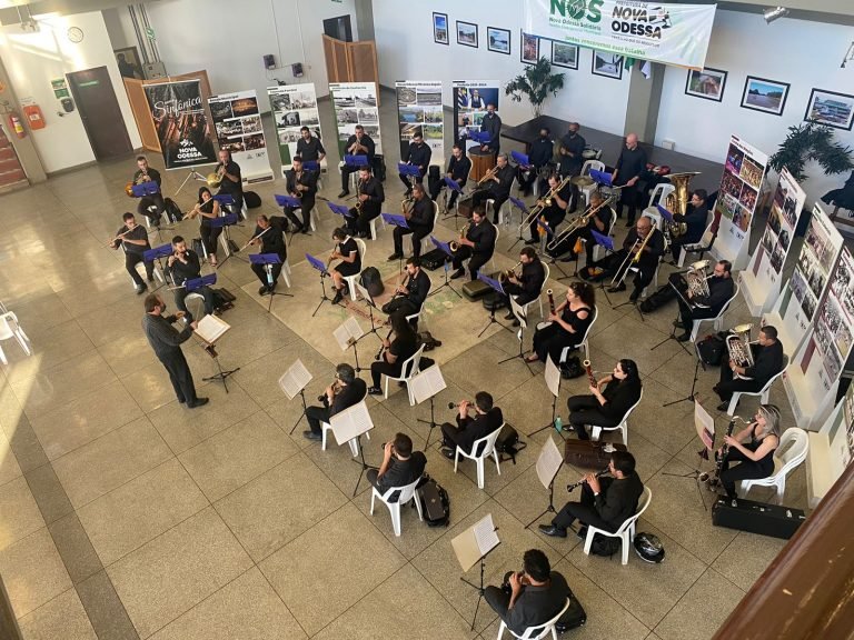 Banda Sinfônica Prof Gunars Tiss Nova Odessa no Saguão do Paço PMNO 2021-09-01 DirComPMNO