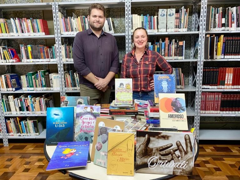Biblioteca Municipal de Nova Odessa recebe 150 novos livros do SISEB 2023-06-12