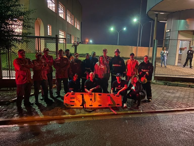 Defesa Civil + Bombeiros x Exercício evacuação ETEC 2023-06-15 (1)