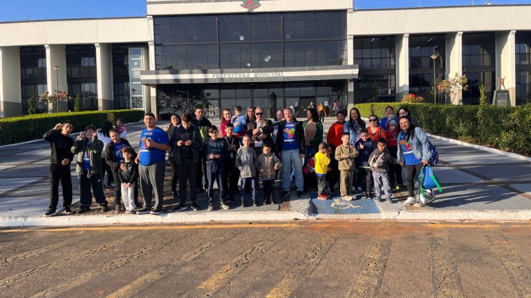 Passeio do grupo de autistas ao Parque da Mônica 2023-06-22 (2)
