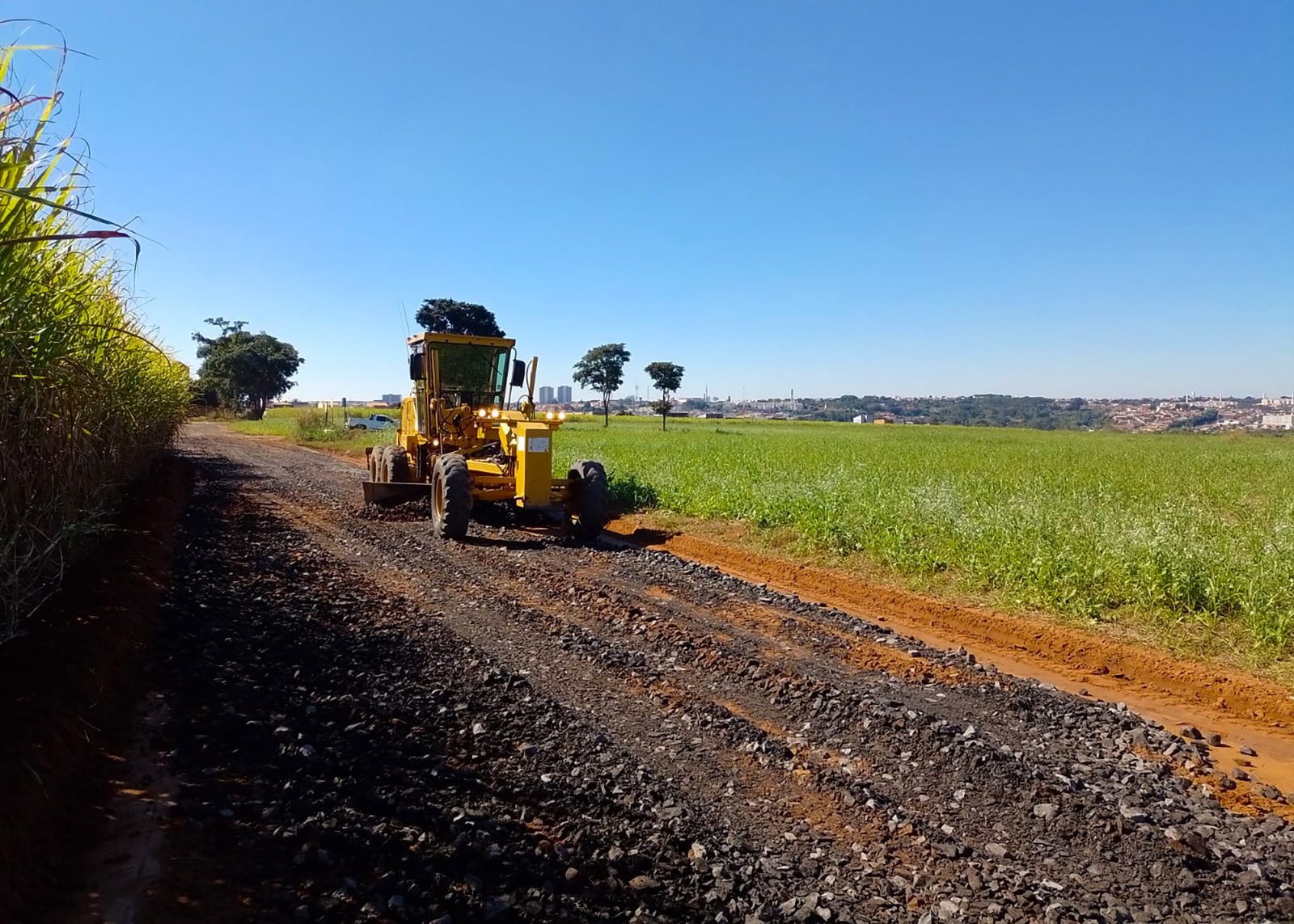 Frentes de trabalho seguem em Santa Bárbara com os serviços de zeladoria 1 zeladoria 04 imprensa