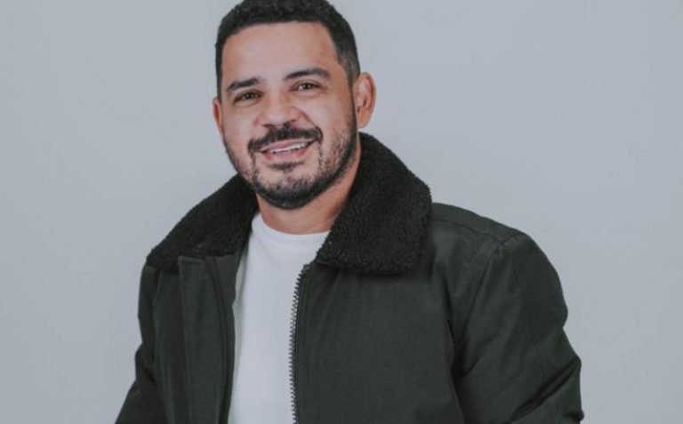 WhatsApp Image 2023-07-28 at 09.27.29 (Copy)