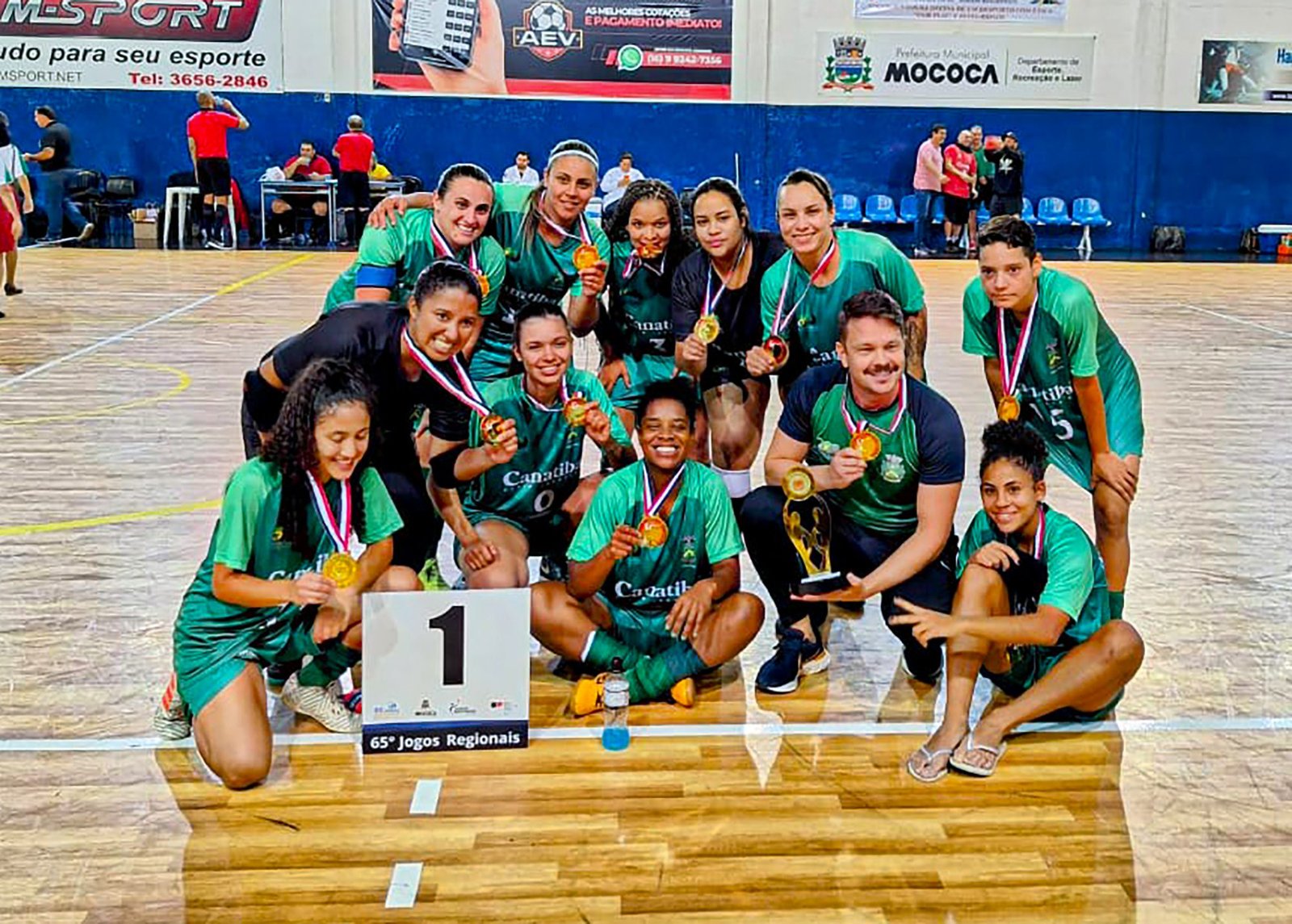 futsal feminino ouro 01 imprensa