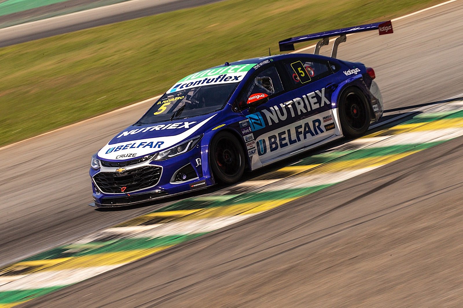 426191_1070803_btx11314__1_