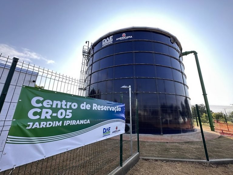 53152999655_0feed20a85_c