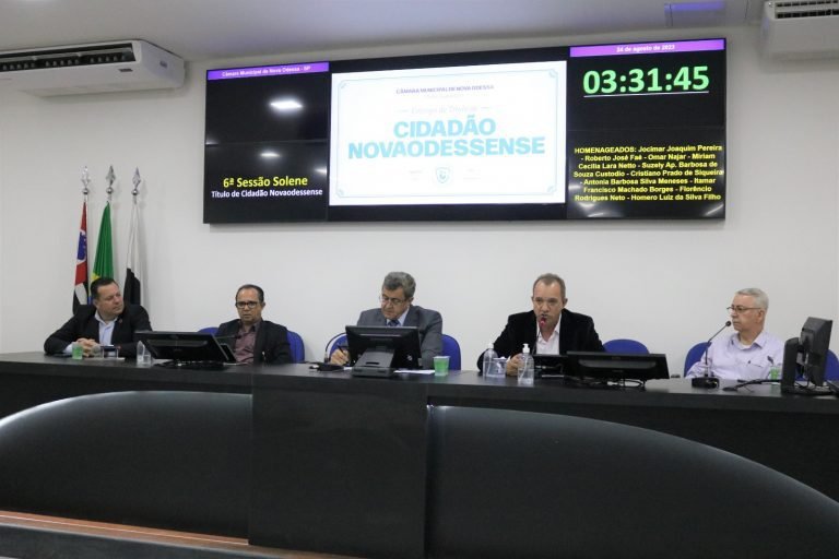 Prefeito participa da solenidade do Cidadão Novaodessense Câmara 2023-08-24 (2)