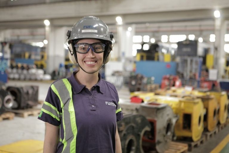 Renata Sette, coordenadora do Time de Mecânicas