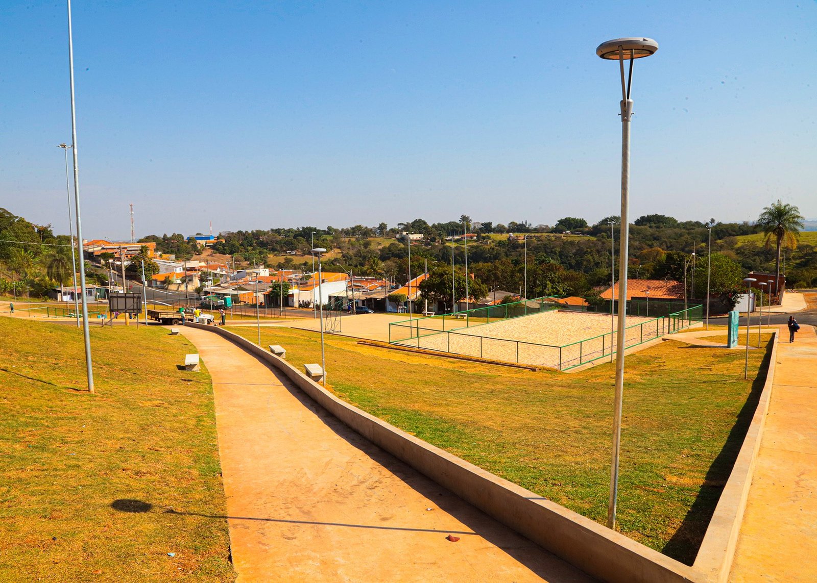 area europa 2 04 imprensa