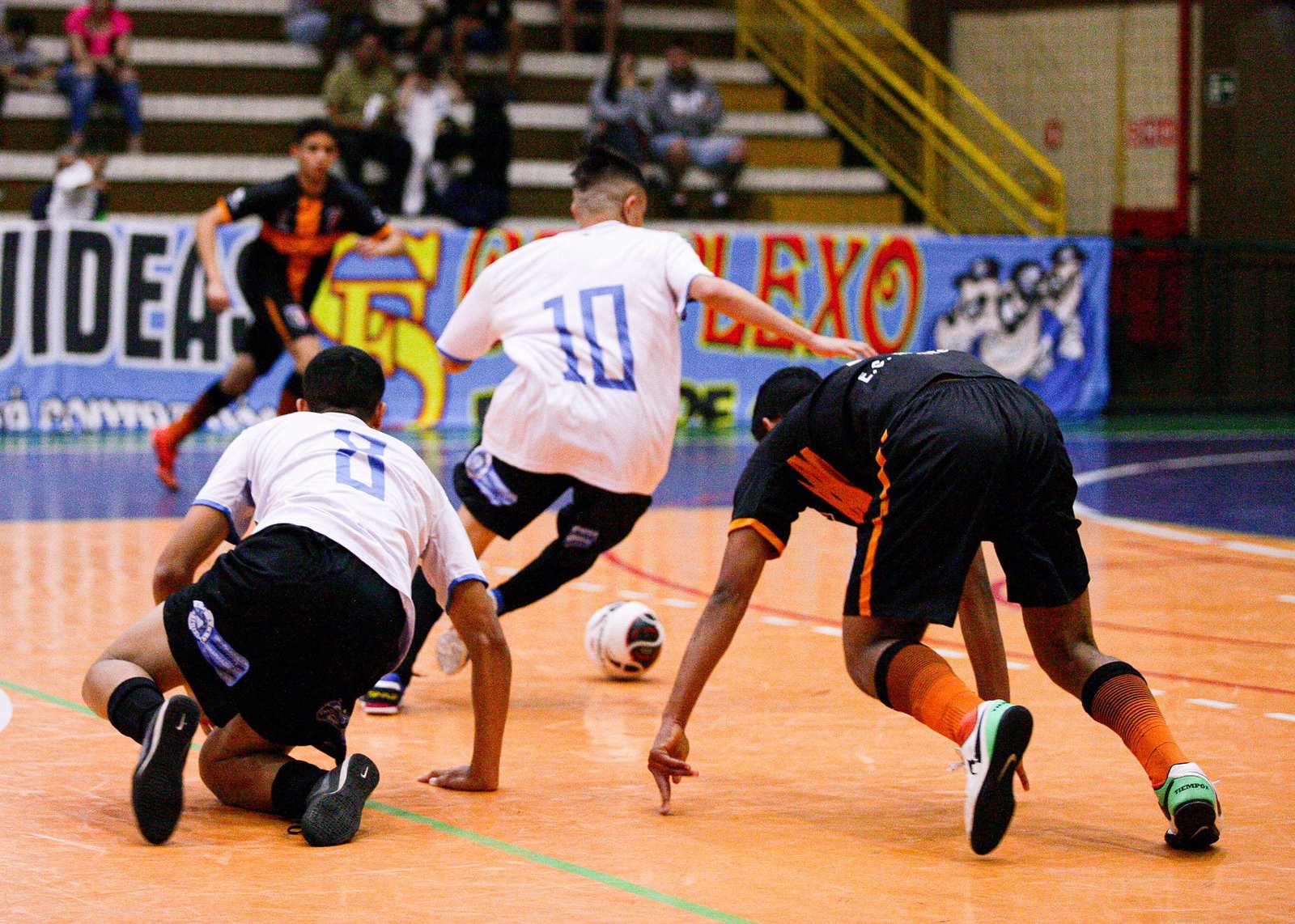 final futsal sub 18 07 imprensa