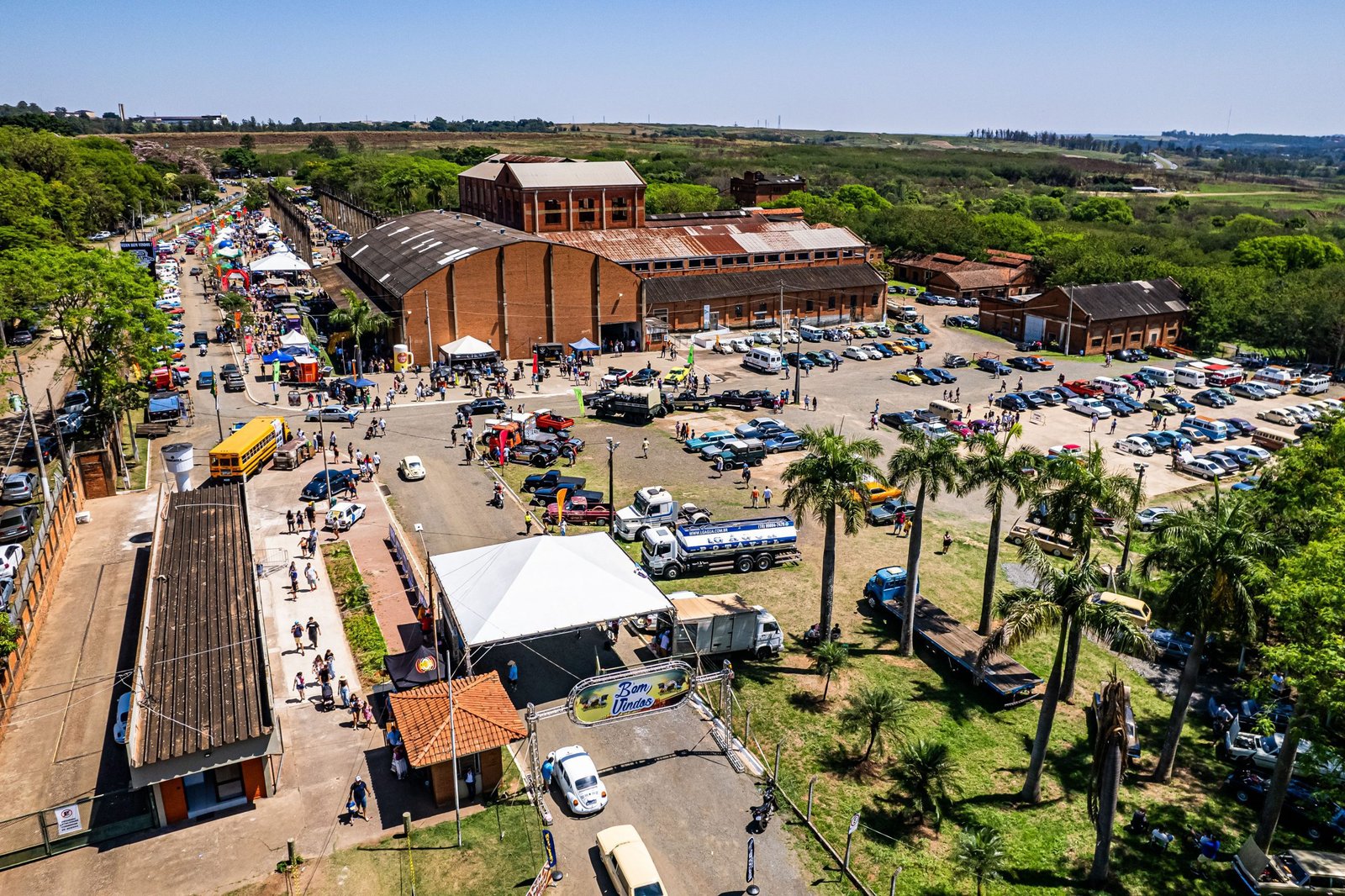 Encontro de Veículos 01 - imprensa