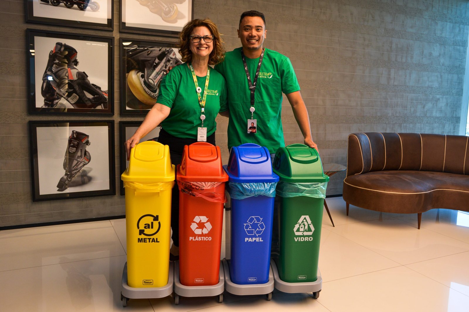 Foto-coleta-Leopoldo-Simeone-Lilian-Potenza-Paula-Vieira--1-