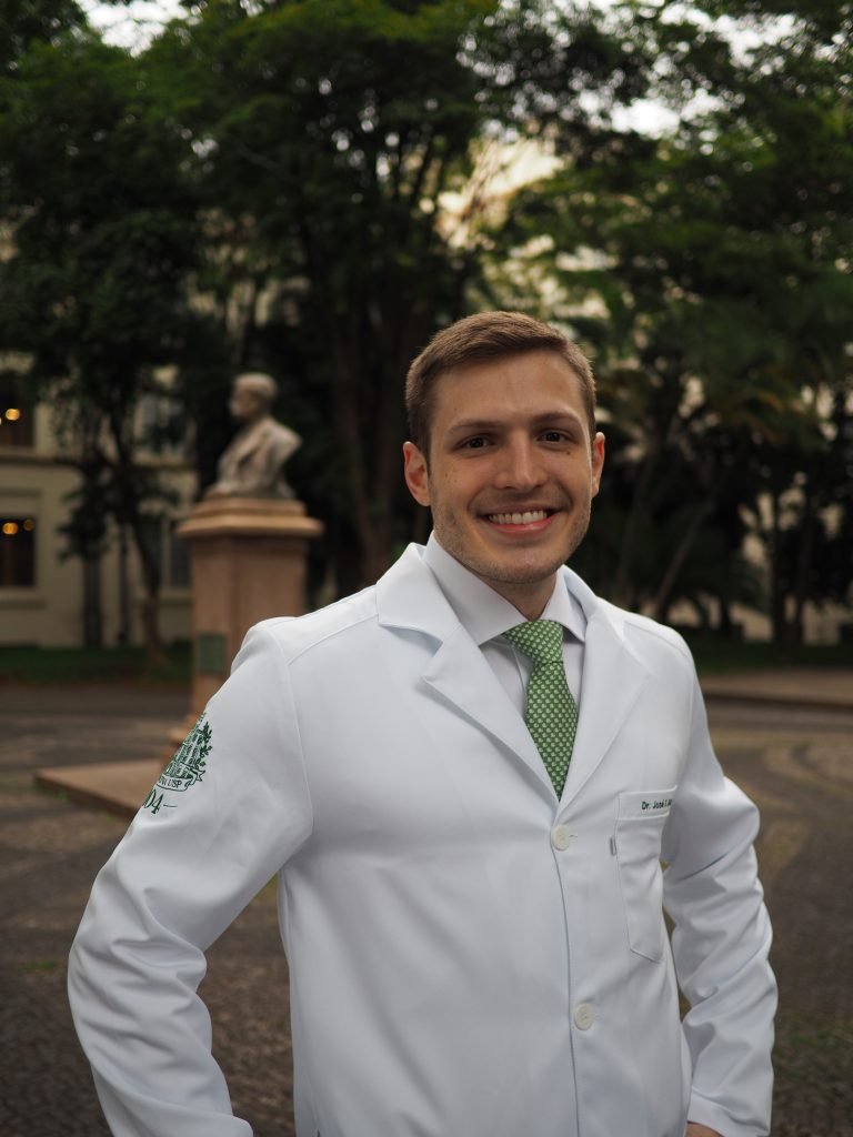 José Manzi, Diretor Médico da Simples Cannabis