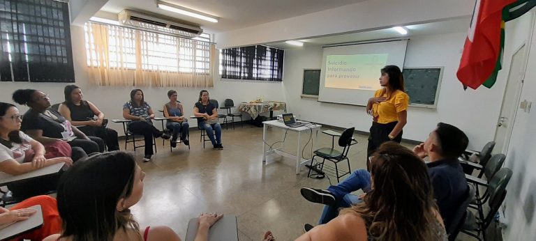 Saúde capacita profissionais da rede sobre prevenção ao suicídio (3)