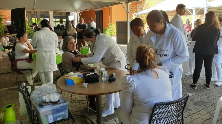 Virada Outubro Rosa - Exames de Saúde