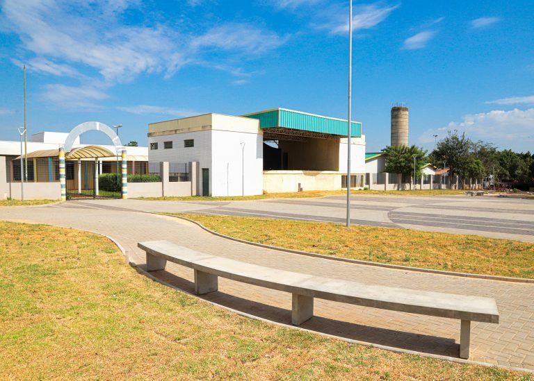 praça rossi armenio 01 imprensa