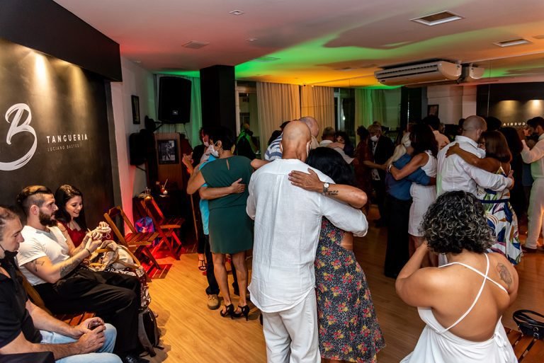 Aula_tangueria Luciano Bastos