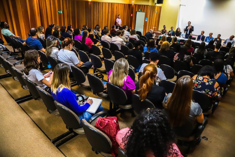 Rafael Combate Trabalho Infantil 04 - imprensa