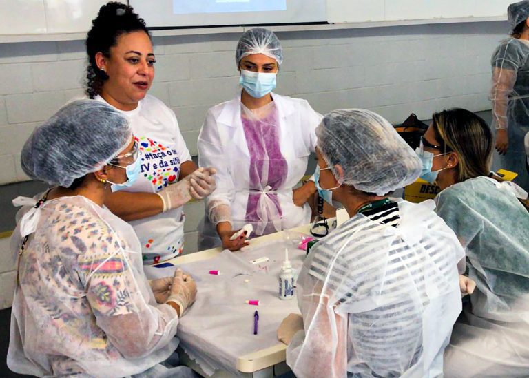 treinamento testes rapido 05 imprensa