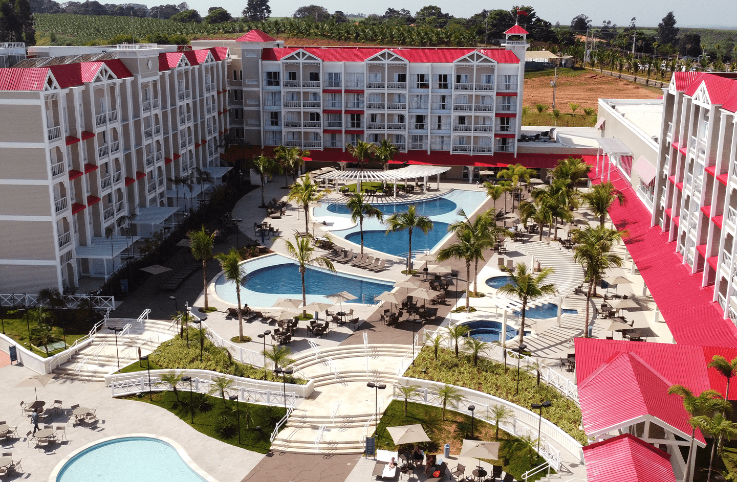 24_1440-x-1062_Resort