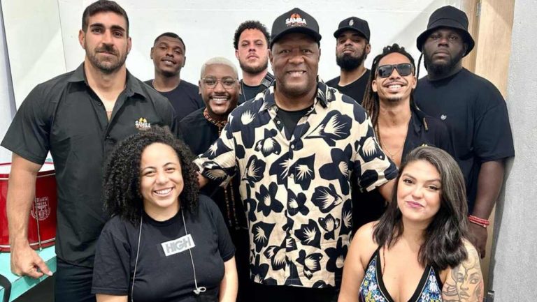 4146_Easy-Resize.com