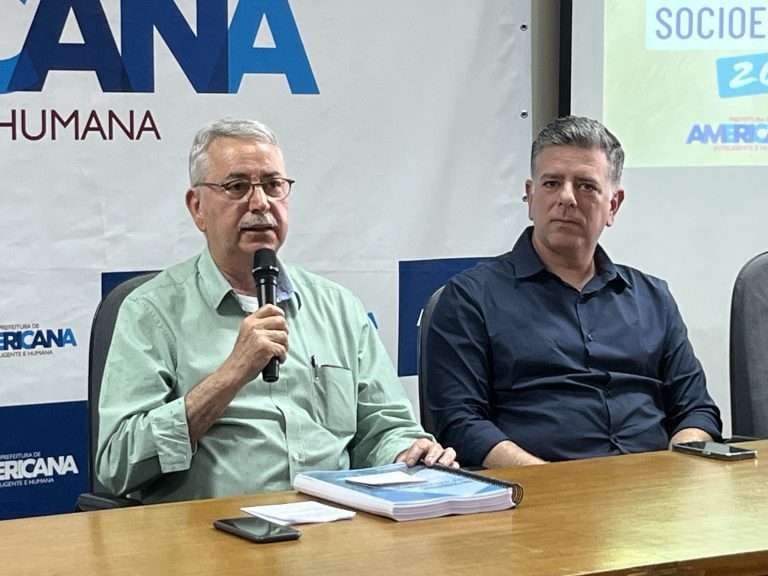 Prefeito Chico Sardelli e secretário de Planejamento, Diego de Barros Guidolin