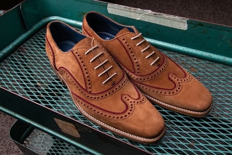 Como saber se um mocassim de couro feminino é legítimo