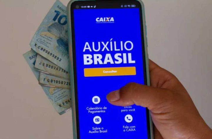 R$ 15 mil do Auxílio Brasil': Quem ainda pode receber indenização por vazamento