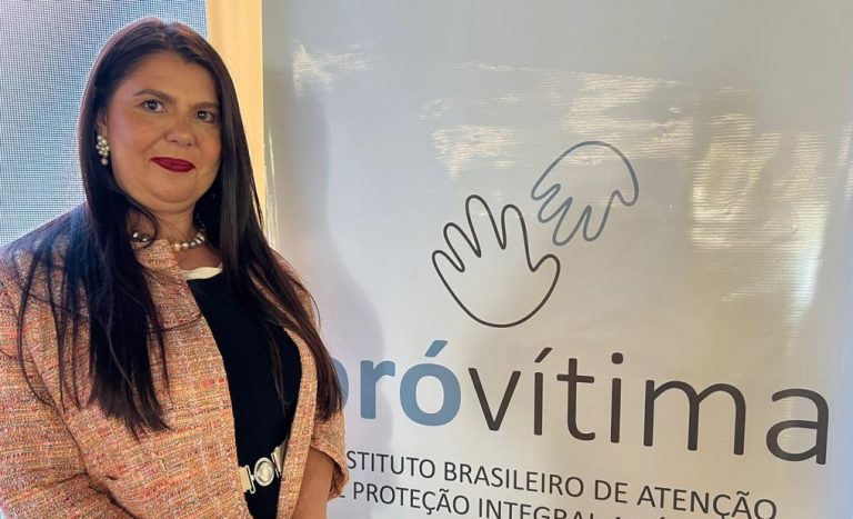 Celeste Leite dos Santos