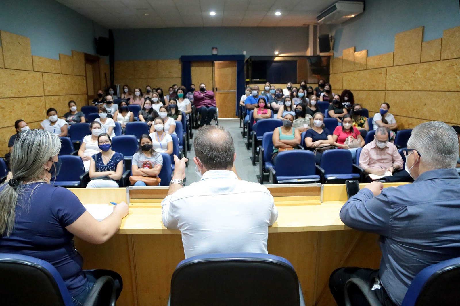 Prefeito Leitinho - Reunião com estagiários (4)