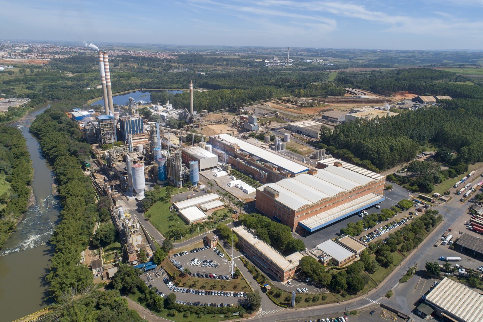 Suzano  Unidade Limeira/SP da Suzano Papel e Celulose.